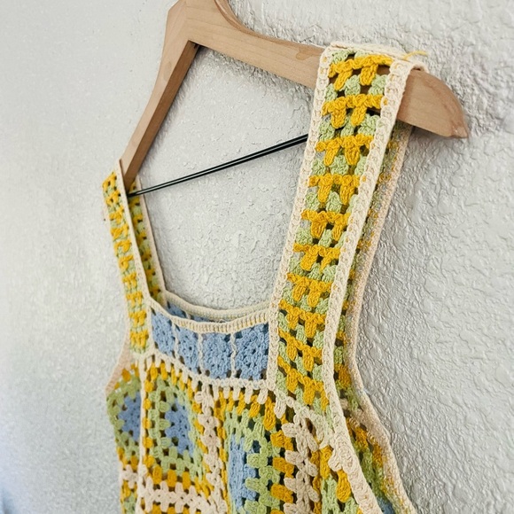 Cropped Cotton Crochet Tank - Picture 4 of 8